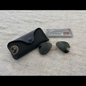 Ray-ban Aviator. Gold. Excellent condition